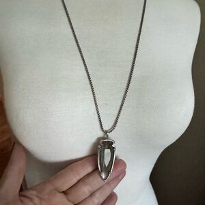 Kendra Scott kimmy arrowhead gray Necklace